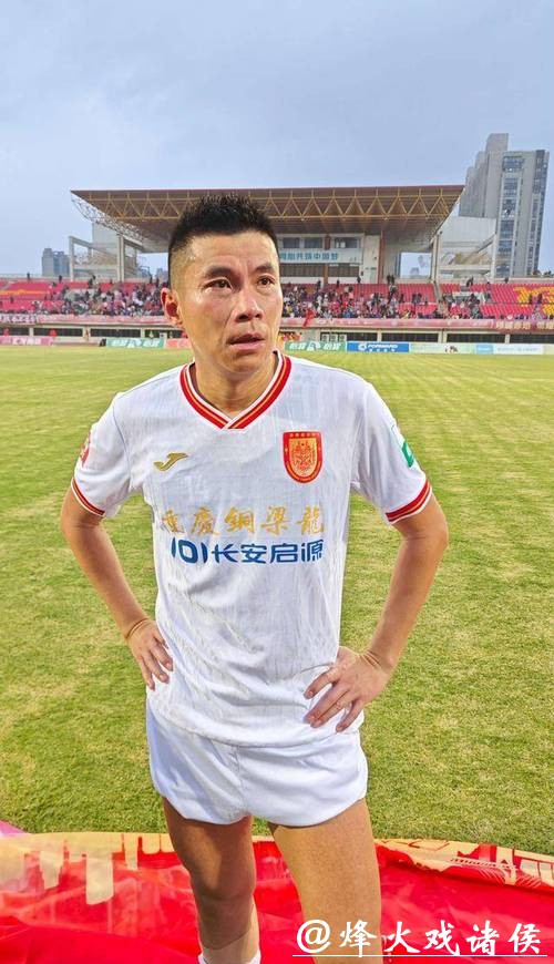 重庆铜梁龙公布教练组名单，黄希扬转型助理教练